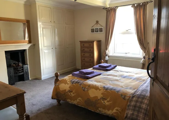 Ceilidh Nyaraló York